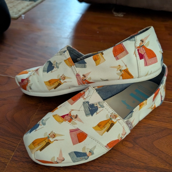 Disney x TOMS Multicolor Slip-On Shoes - Picture 2 of 3